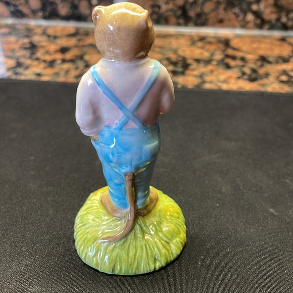 Royal Albert “Ratty” figurine. The Wind in the Willows 1987. 3.5”. Vintage - Picture 4 of 6